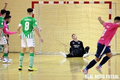 El Soliss FS Talavera vence en una montaña rusa de sensaciones al filial del Real Betis Futsal