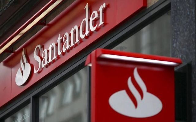 Sucursal del Banco Santander | Foto: Bloomberg