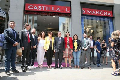 La cerámica talaverana, protagonista de la Oficina de Promoción de Castilla-La Mancha en Madrid