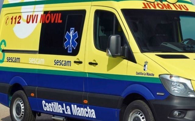 Muere un hombre arrollado por un camión al bajar de su coche por una avería