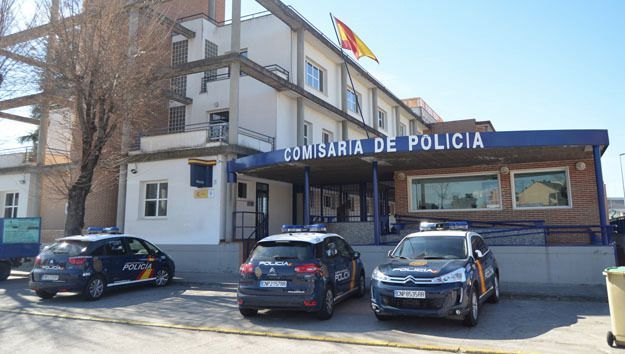 Roba más de 10.000 euros en una casa de Talavera