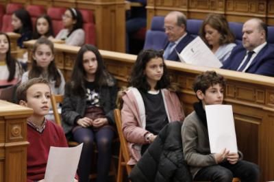 El ‘Pleno de la Infancia’ del parlamento autonómico celebrará los 30 años de la convención sobre los derechos infantiles