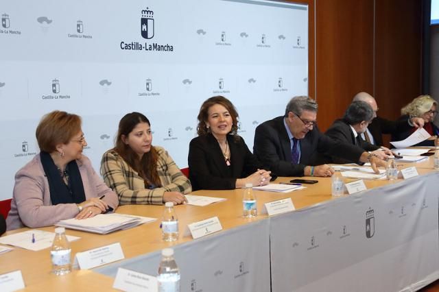 La Junta constituye el nuevo Consejo Regional del Pueblo Gitano con mayor representación de la mujer gitana