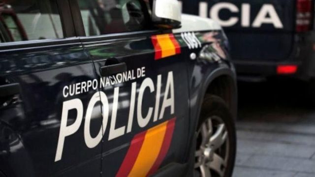 SUCESOS | Detenida por provocar un incendio en su casa cuando su marido y sus hijas dormían