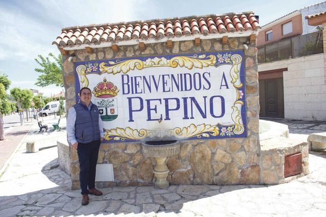 Inocencio Gil, alcalde de Pepino