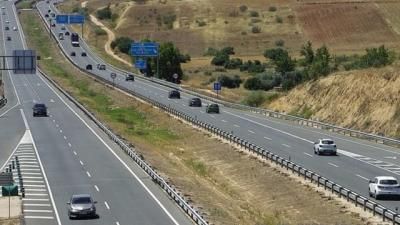 CORONAVIRUS | Almeida pide a los madrileños que "limiten" los viajes en el puente