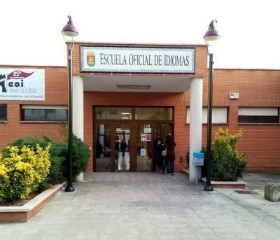 ¿Quieres apuntarte a la Escuela de Idiomas? Te contamos cómo