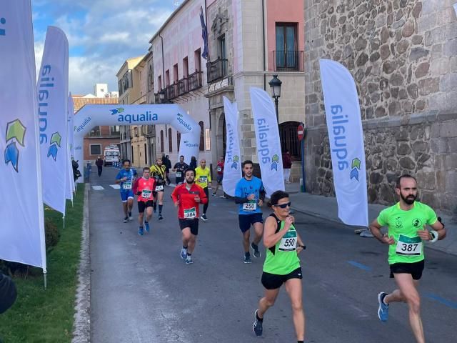 Más imágenes de la exitosa XXVII Vuelta al Casco Antiguo de Talavera