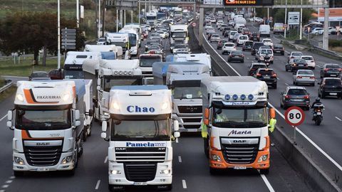 El Gobierno aprobará antes de marzo las medidas comprometidas con los transportistas