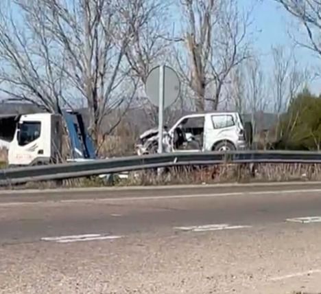 Accidente en Alberche con una mujer y su bebé de 10 meses