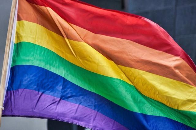 La Ley de Diversidad Sexual y Derechos LGTBI de CLM está a un paso de aprobarse