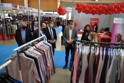 Inaugurada la Feria del Stock "con precios excepcionales"