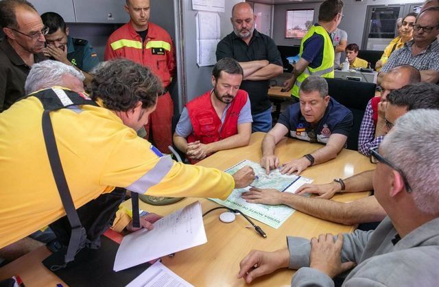 Afectadas 3.000 hectáreas por el incendio de Valdepeñas de la Sierra