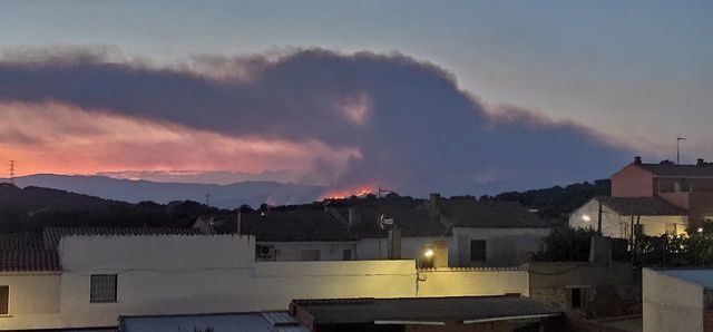 Incendio en Santa Cruz del Valle visto desde Segurilla 