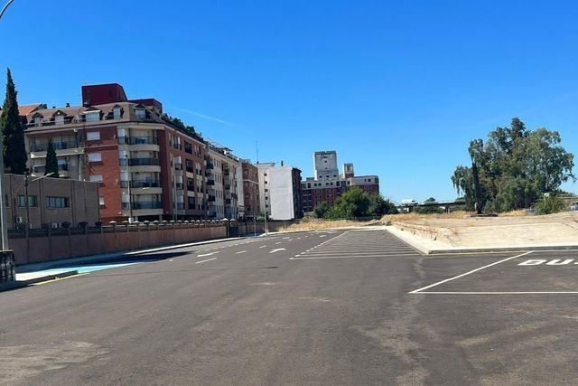 Así es el nuevo aparcamiento de la estación de tren de Talavera