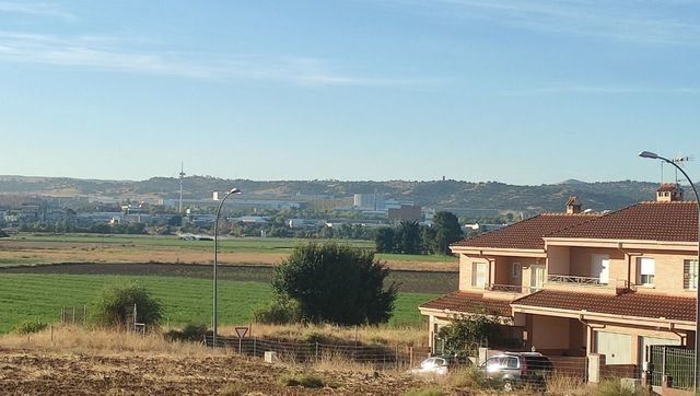 Vista del Polígono desde Azucaica - Foto: D.m.M. - La Voz del Tajo