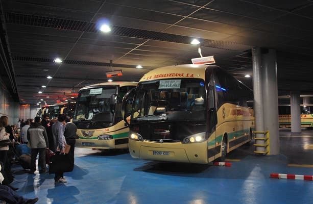 La línea de autobús Talavera-Toledo se renovará al 100% y habrá más horarios