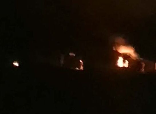 El fuego arrasa la casa del asesino de Alejandro y José Luis, en Argamasilla de Calatrava