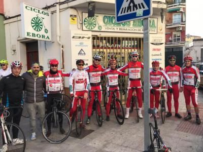 Los 25 años de Ciclos Ebora se celebraron en ruta