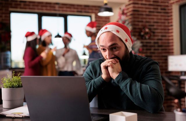 Cómo regalar estas Navidades sin acabar totalmente estresados