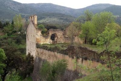 Este monumento de Los Navalucillos pasa a la 'Lista Roja' por su estado de abandono