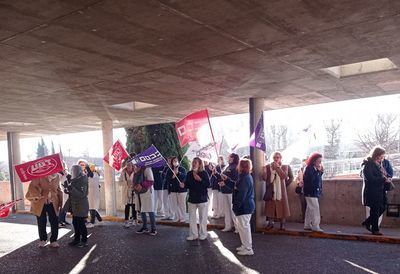 Las limpiadoras aseguran que "la lucha no cesará hasta que consigamos un convenio justo"