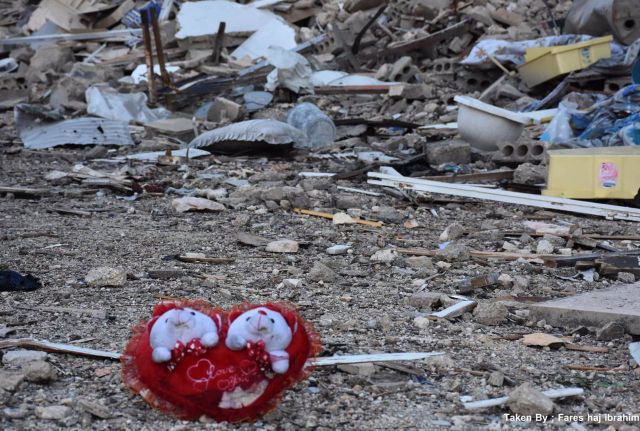 Una casa siria destruida por el terremoto. - ALDEAS INFANTILES SOS