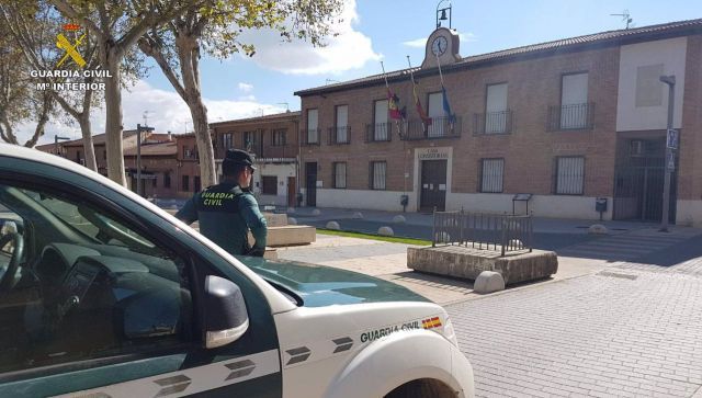 Tres detenidas por robar en 23 coches en pueblos de CLM