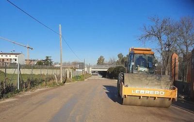 Avanzan los trabajos de reparación de los caminos afectados por las tormentas