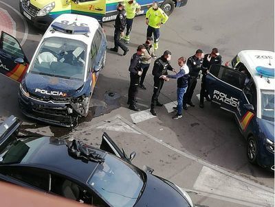 Talavera: Choca contra un coche patrulla tras una persecución de película