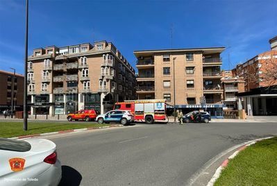 Extinguen el incendio de una vivienda en una conocida avenida de Talavera