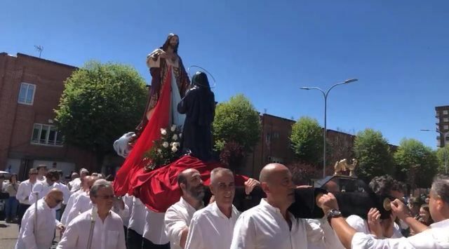 Talavera acoge la procesión del Cristo de la Misericordia