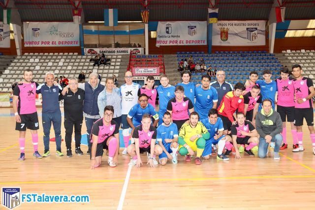 El fútbol sala inclusivo se hace grande en el Primero de Mayo