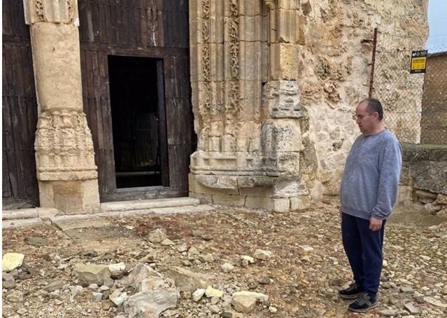 Un rayo daña la iglesia-panteón de un pueblo de Castilla-La Mancha