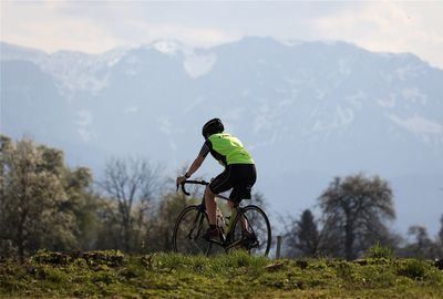 Un ciclista de 14 años resulta herido con policontusiones