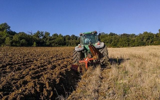 Tractor - Imagen de recurso - Foto: Pixabay