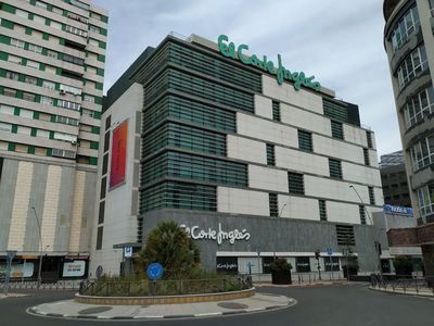 "Ahórrate el 21% de IVA" con El Corte Inglés