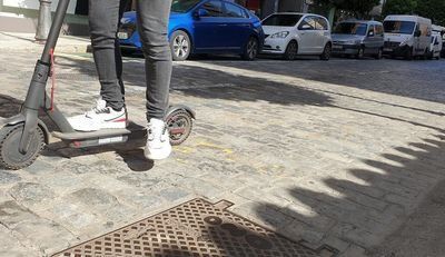 Roba en Talavera más 40 patinetes eléctricos y simula su propio secuestro