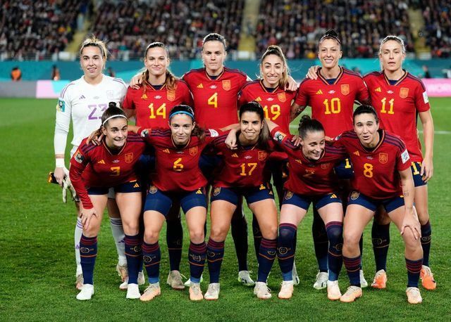 La selección española femenina de fútbol se juega el título mundial ante Inglaterra