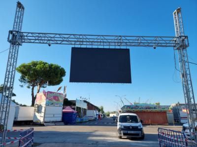 El Ayuntamiento blinda el recinto ferial: cámaras y agentes en las entradas para controlar el aforo