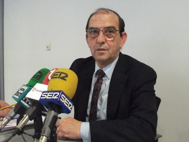 El portavoz de la Federación Provincial de Comunidades de Regantes, Ángel Urbina