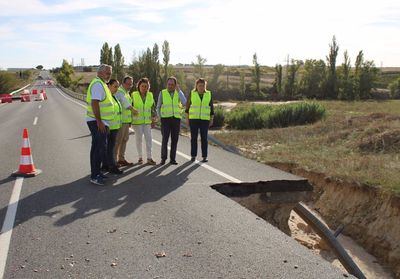 Arranca la reconstrucción de la TO-1927 en Chozas de Canales dañados por la DANA