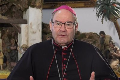 Las sorprendentes declaraciones del arzobispo de Toledo sobre la mujer y la Iglesia