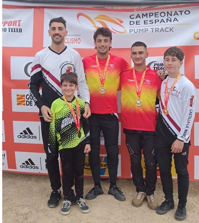 Los talaveranos Alejandro Alcojor y Ángel Heras, campeones de España de Pump Track