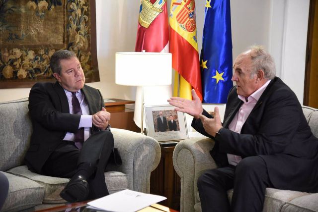 Reunión del presidente de Castilla-La Mancha, Emiliano García-Page, y el presidente de Asaja, José María Fresneda. - JCCM