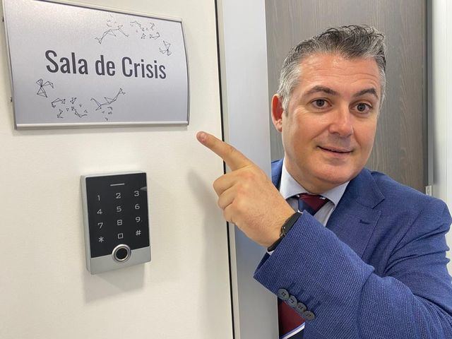 José Julián Gregorio deja que le quiten el ave otra vez