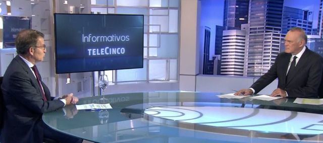 Alberto Núñez Feijóo analiza con Pedro Piqueras la actualidad política / INFORMATIVOS TELECINCO