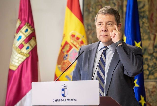 El presidente de Castilla-La Mancha, Emiliano García-Page, en rueda de prensa. - JCCM - Archivo