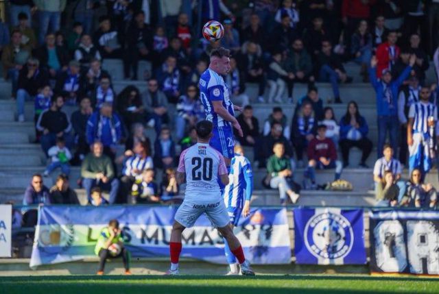 El Sanse arrolla al Talavera en casa (1-4)