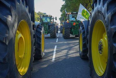 Los agricultores cortarán las autovías de Toledo: A-5, A-42 y A-4